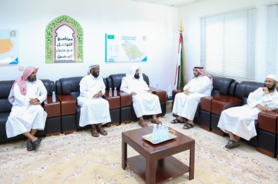 مشرف البرنامج  يلتقي مكون ائتلاف الإحسان ويؤكد على أهمية دور علماء اليمن في مواجهة المشروع الإيراني